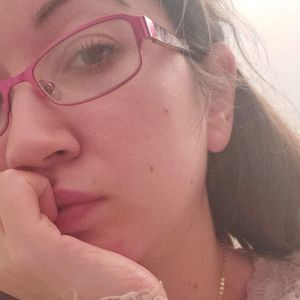 Meet your Posher, Bella